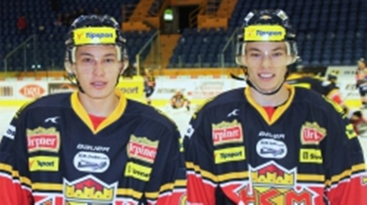 Premiérový piatok víťazný nebol, môže byť ale nedeľa!